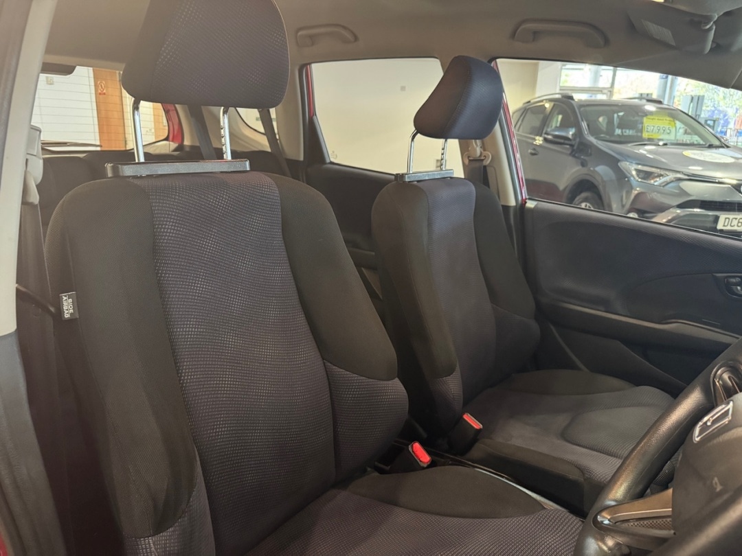 Used Honda Jazz 2012 for sale - 76438742: Photo 11