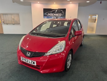 Used Honda Jazz 2012 for sale - 76438742: Photo