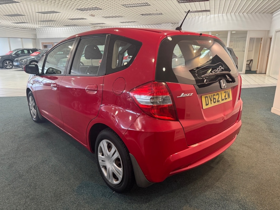 Used Honda Jazz 2012 for sale - 76438742: Photo 4