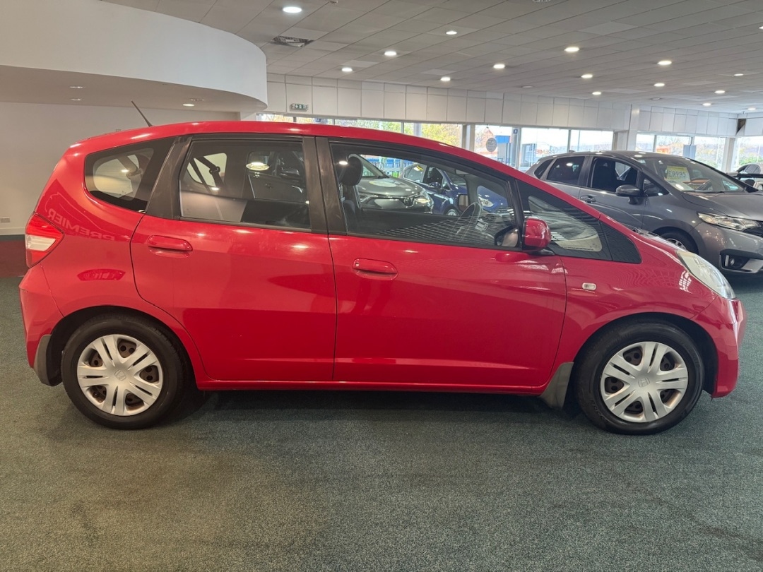 Used Honda Jazz 2012 for sale - 76438742: Photo 5