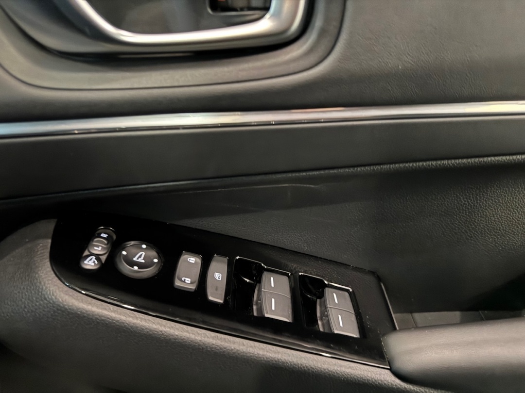 Used Honda HR-V 2023 for sale - 76949429: Photo 11