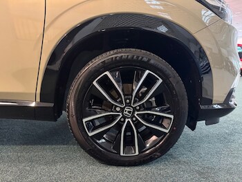 Used Honda HR-V 2023 for sale - 76949429: Photo