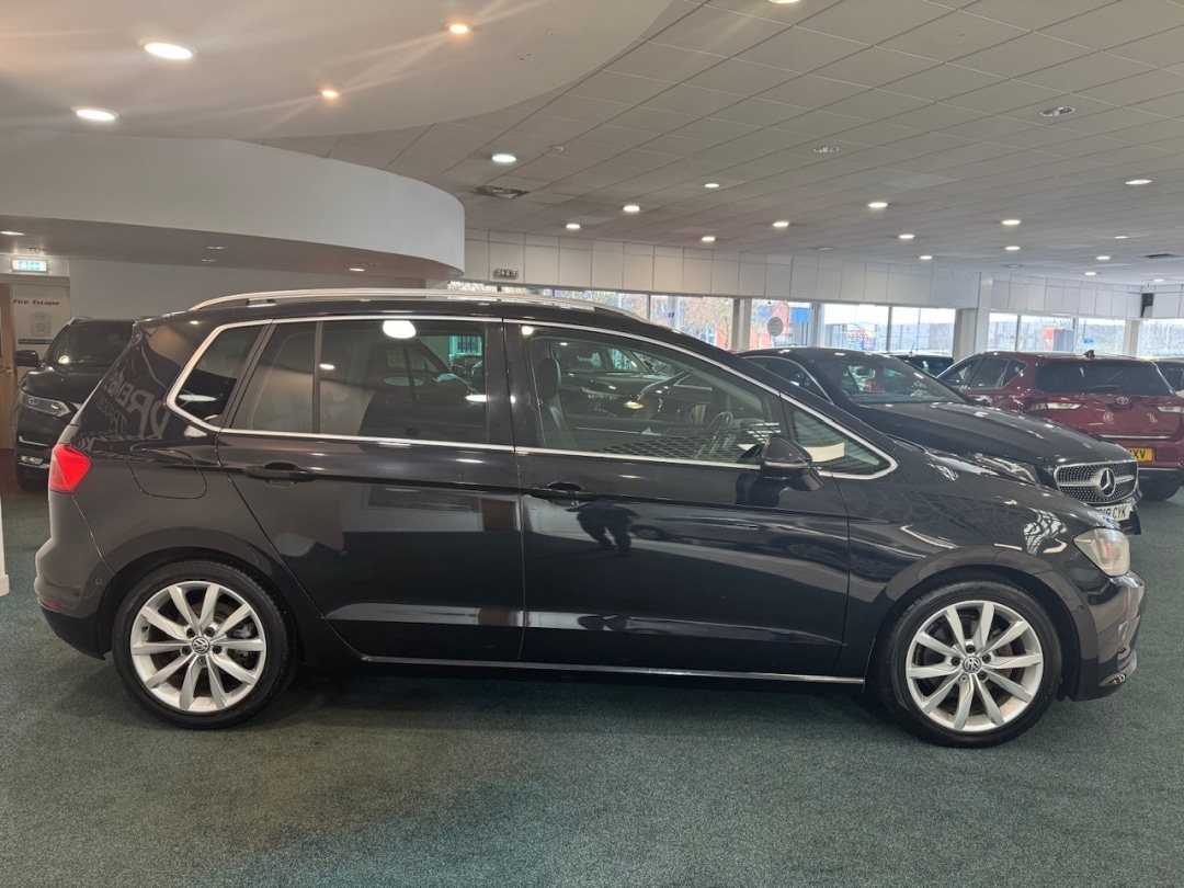 Used Volkswagen Golf SV 2014 for sale - 77688643: Photo 9