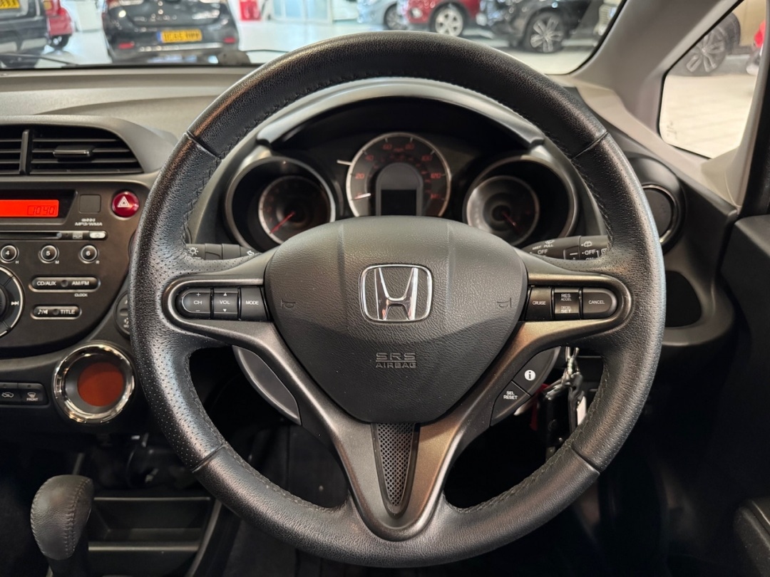 Used Honda Jazz 2015 for sale - 77200676: Photo 21