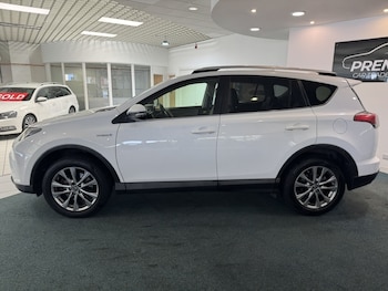 Used Toyota RAV4 2016 for sale - 79480226: Photo