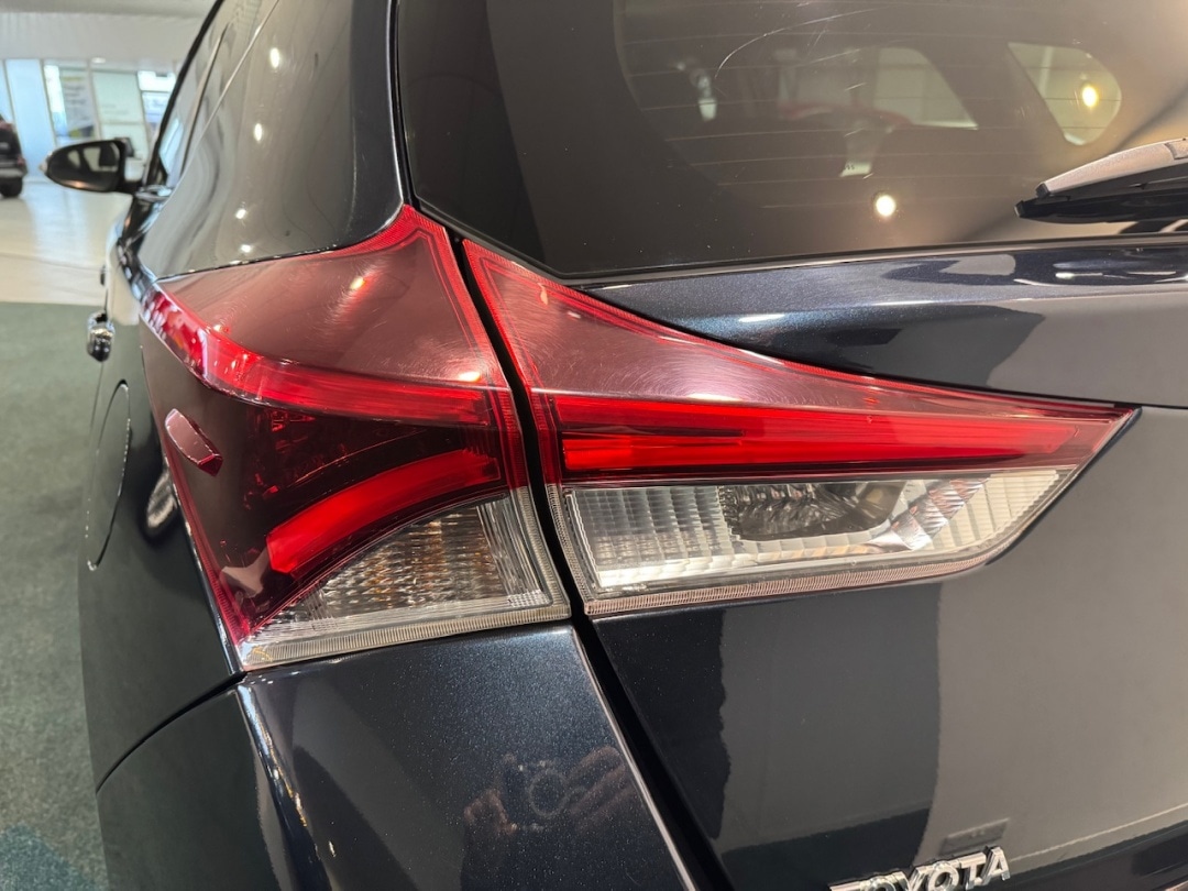 Used Toyota Auris 2016 for sale - 77071892: Photo 11