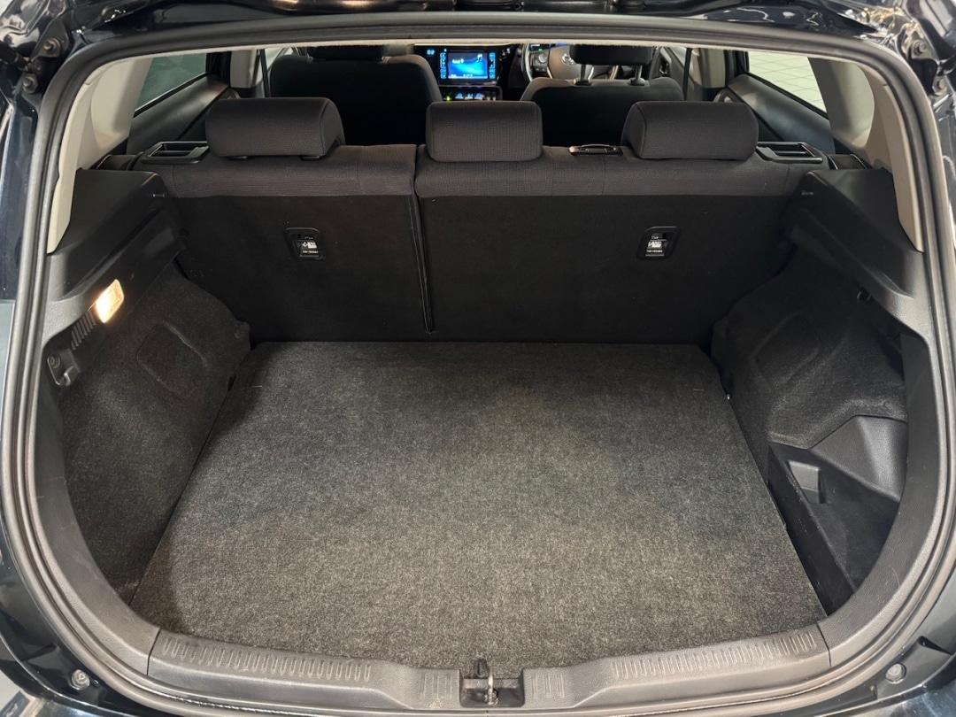 Used Toyota Auris 2016 for sale - 77071892: Photo 30