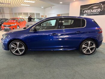 Used Peugeot 308 2018 for sale - 77236010: Photo