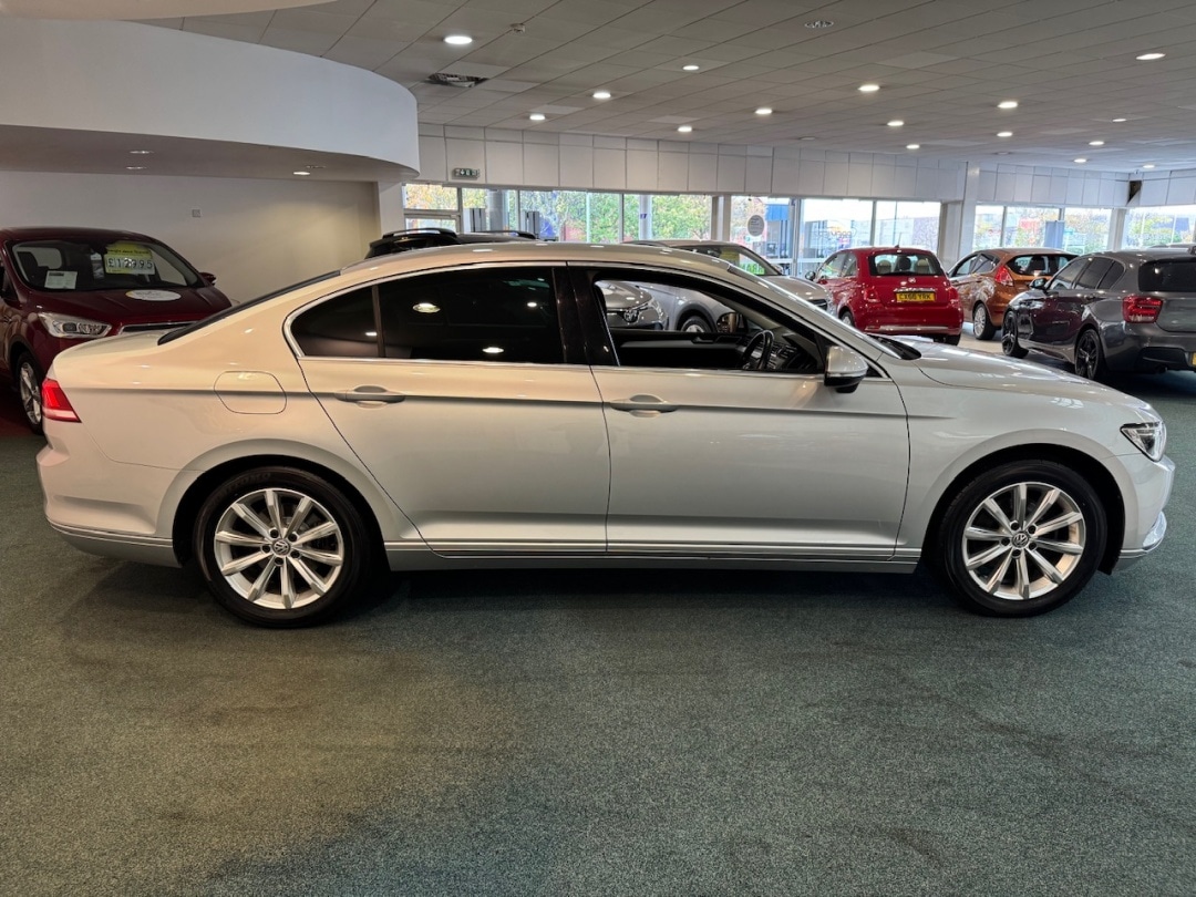 Used Volkswagen Passat 2017 for sale - 76791631: Photo 7