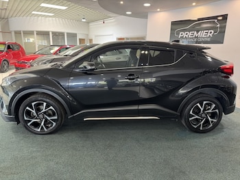 Used Toyota C-HR 2019 for sale - 79480228: Photo