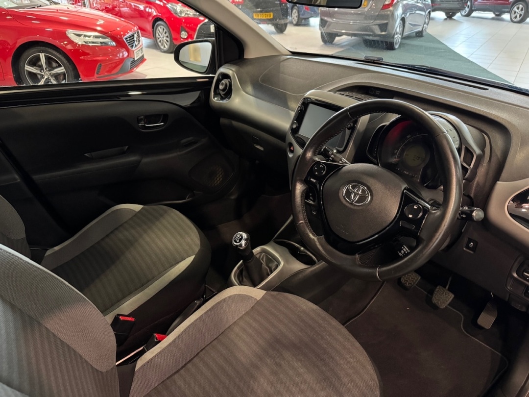 Used Toyota AYGO 2020 for sale - 76791639: Photo 15