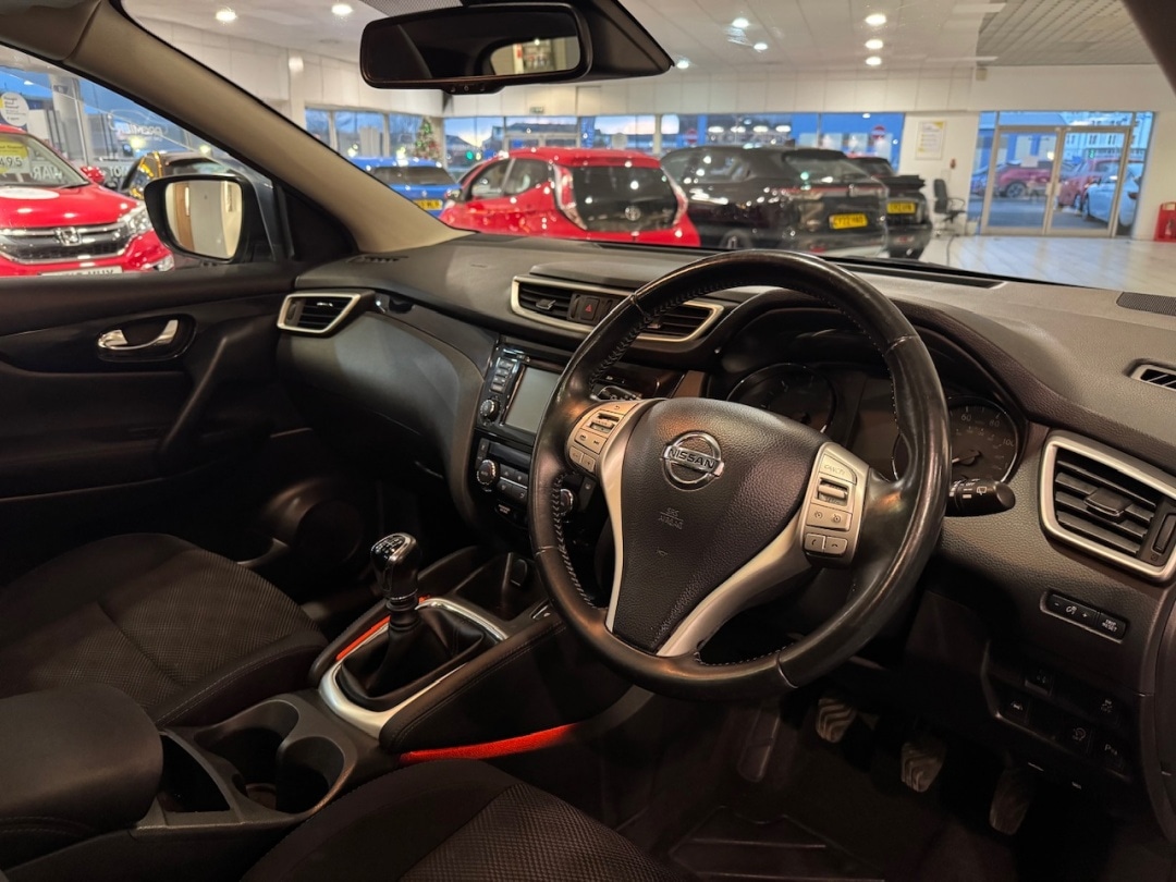 Used Nissan Qashqai 2014 for sale - 76892648: Photo 18