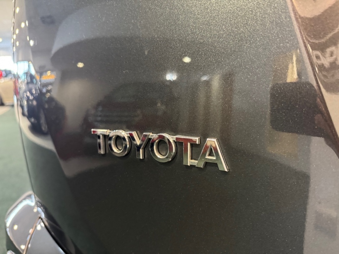 Used Toyota RAV4 2016 for sale - 76392088: Photo 16
