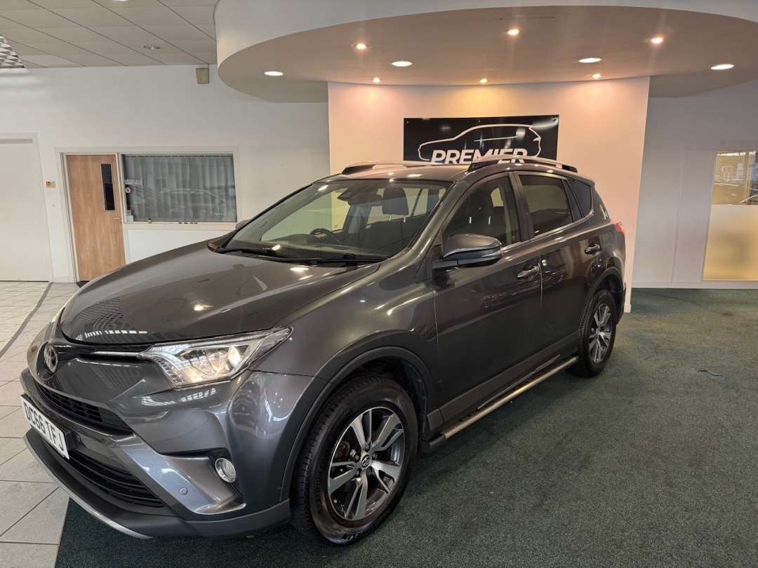 Used Toyota RAV4 2016 for sale - 76392088: Photo 35