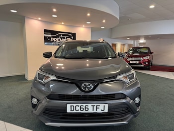 Used Toyota RAV4 2016 for sale - 76392088: Photo