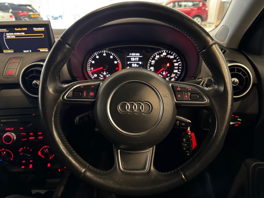 Used Audi A1 2014 for sale - 76791634: Photo 19