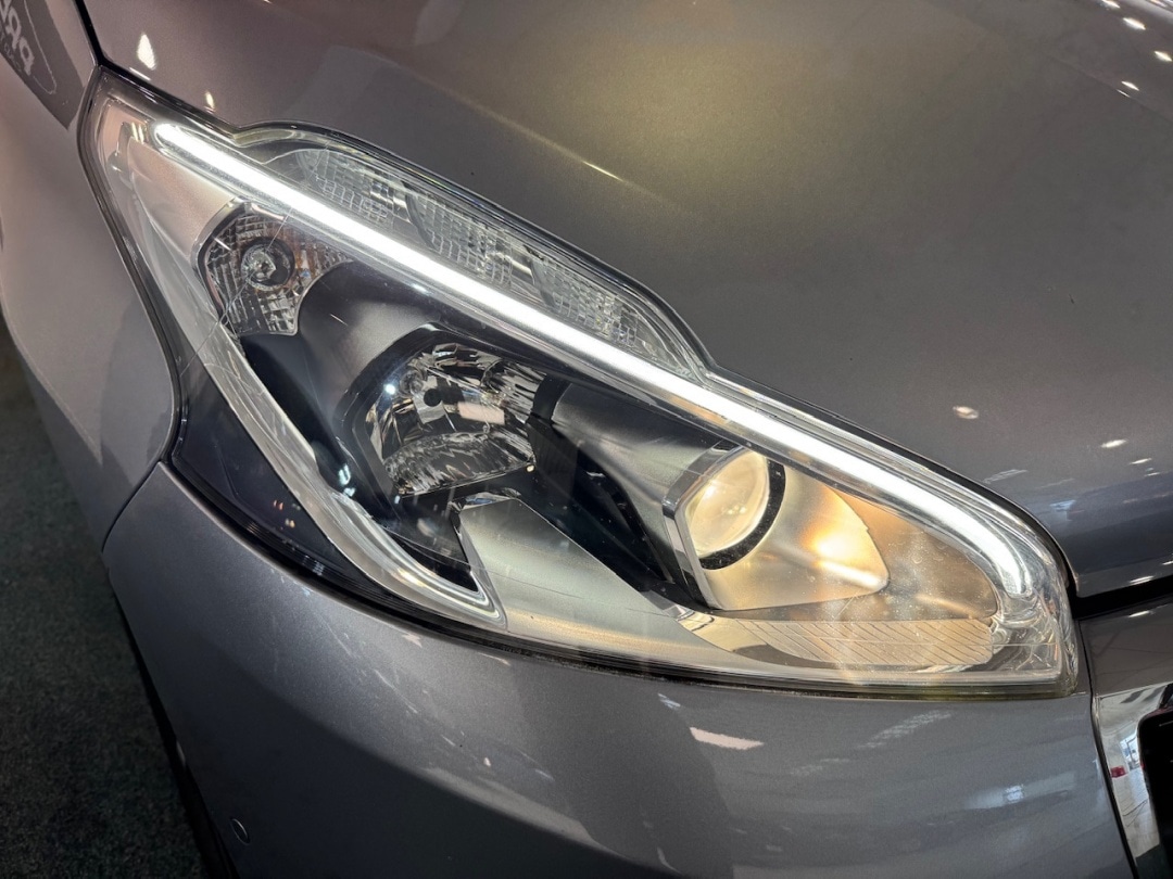 Used Peugeot 208 2019 for sale - 77905633: Photo 10