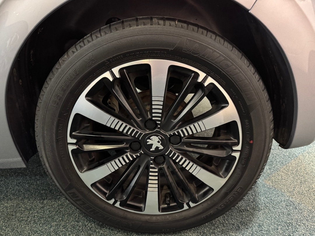 Used Peugeot 208 2019 for sale - 77905633: Photo 15