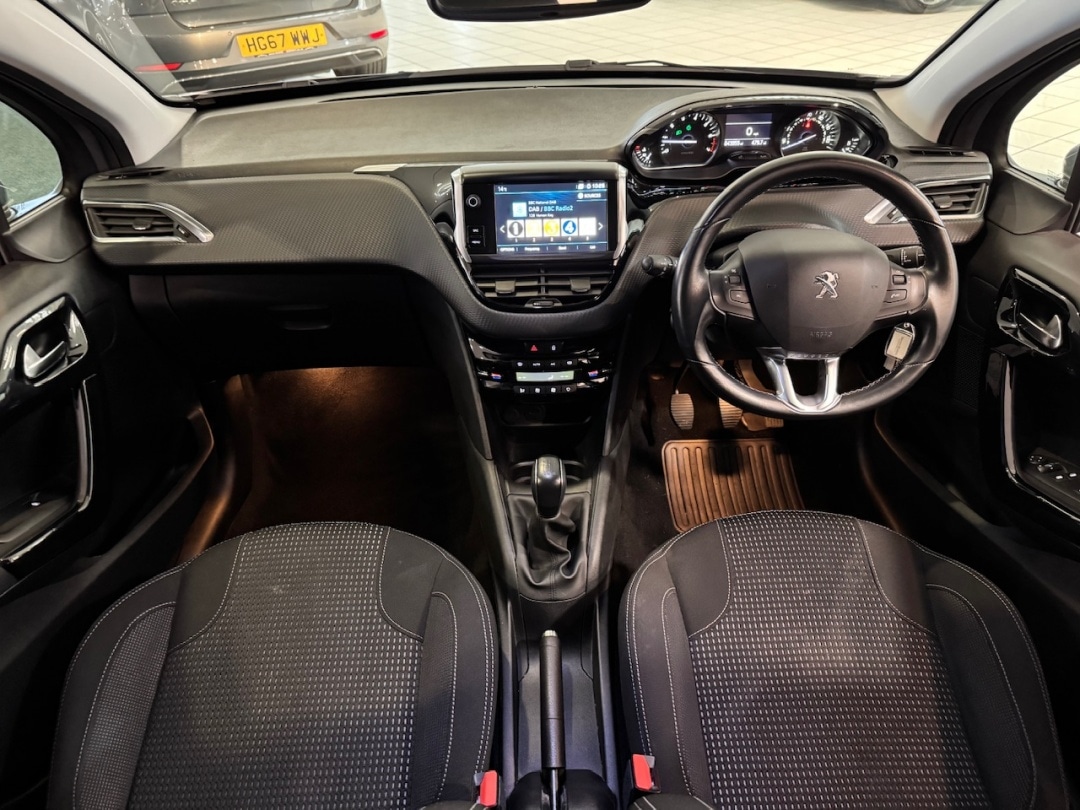 Used Peugeot 208 2019 for sale - 77905633: Photo 32