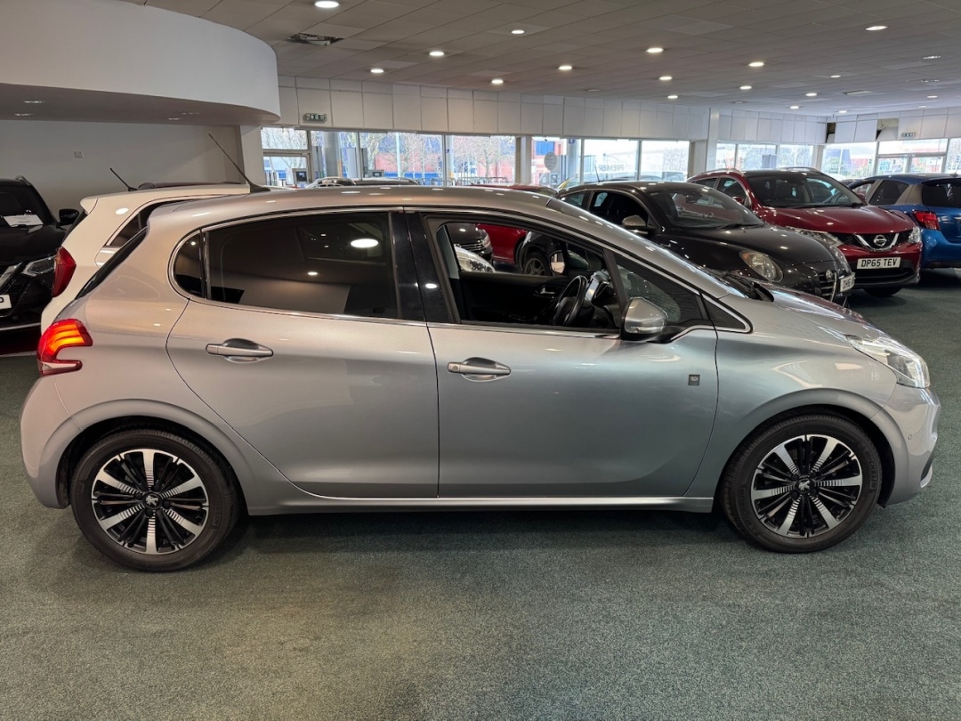Used Peugeot 208 2019 for sale - 77905633: Photo 7