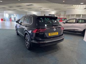 Used Volkswagen Tiguan 2019 for sale - 78386028: Photo