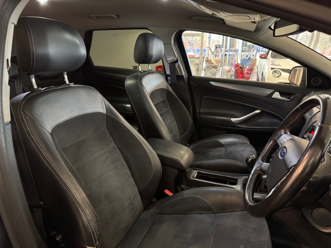 Used Ford Mondeo 2010 for sale - 76791645: Photo 16