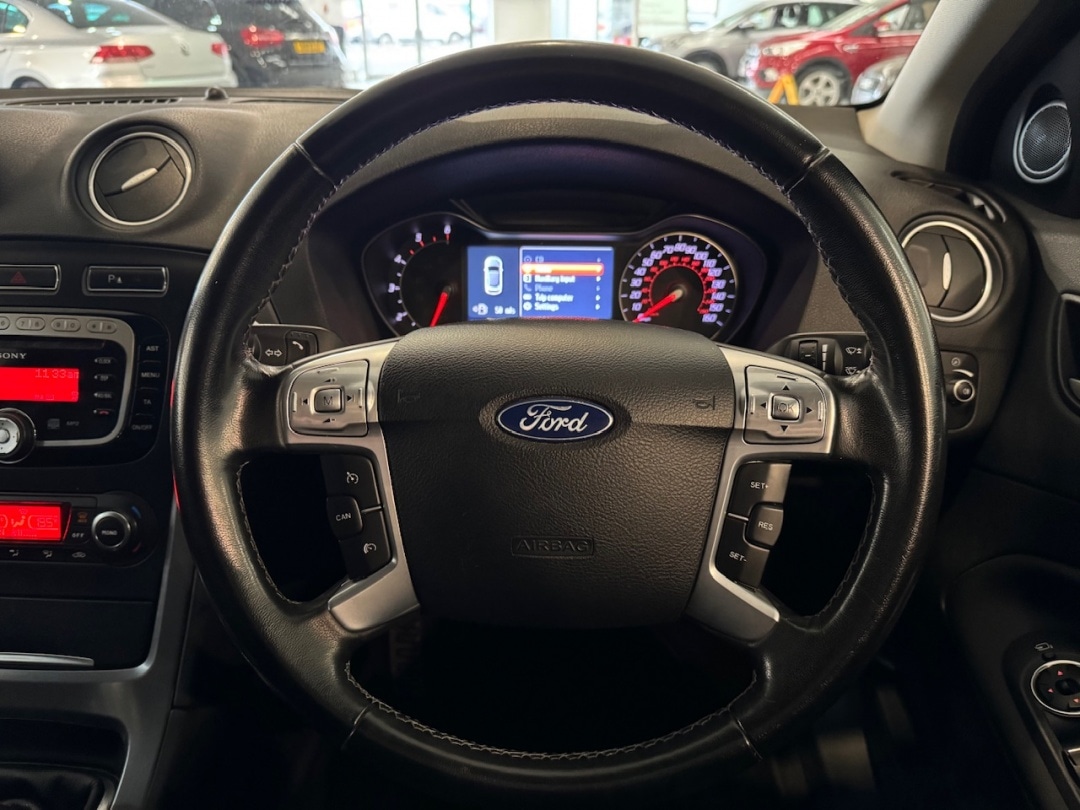 Used Ford Mondeo 2010 for sale - 76791645: Photo 18