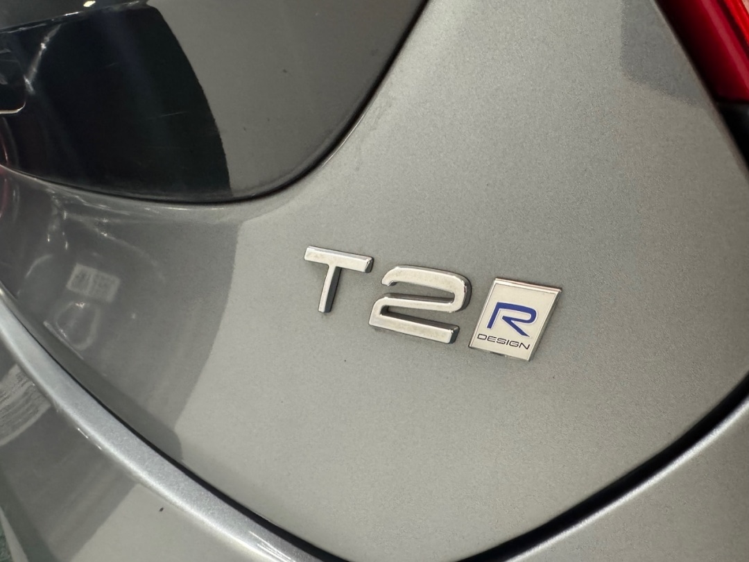 Used Volvo V40 2019 for sale - 78134037: Photo 11