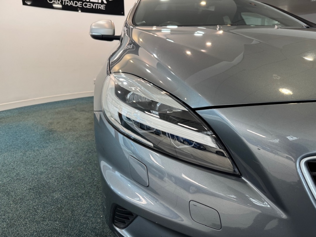 Used Volvo V40 2019 for sale - 78134037: Photo 15