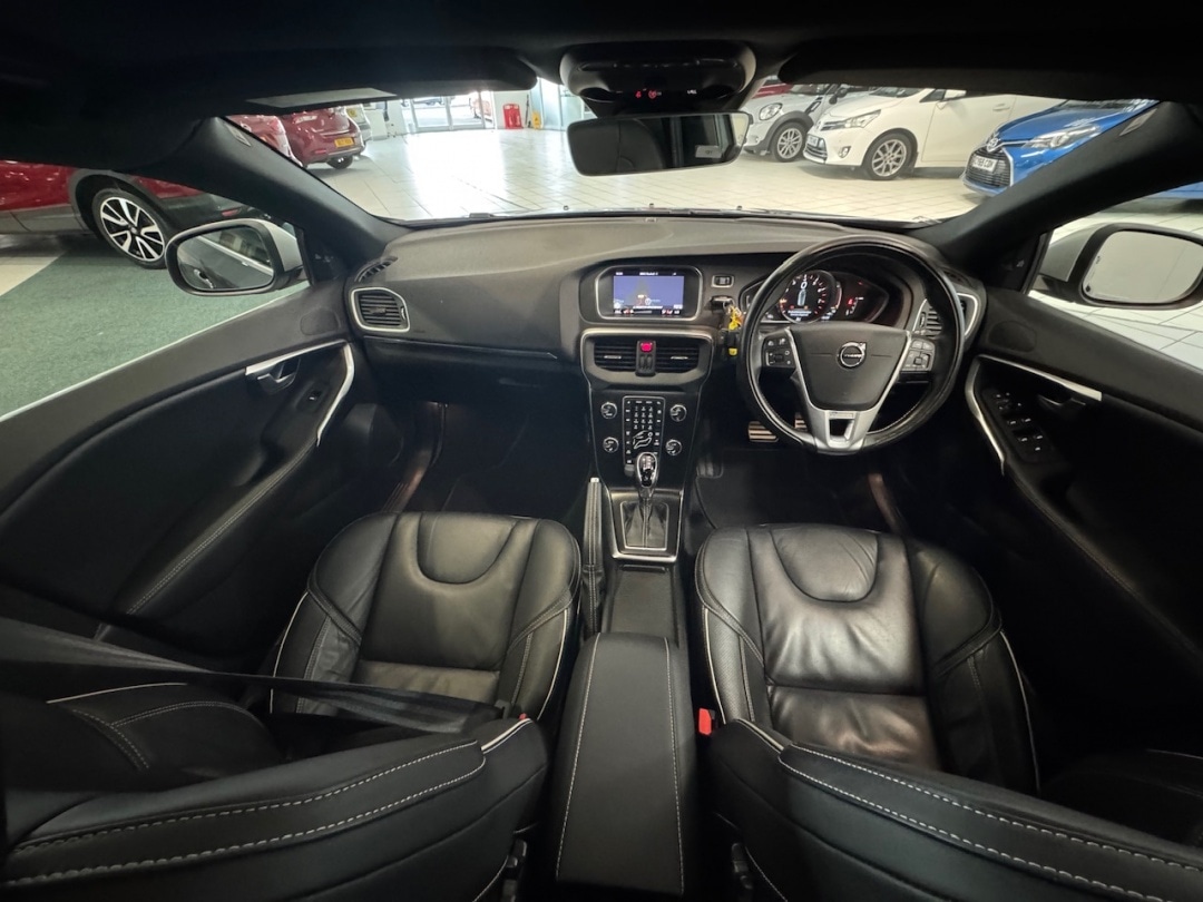 Used Volvo V40 2019 for sale - 78134037: Photo 32