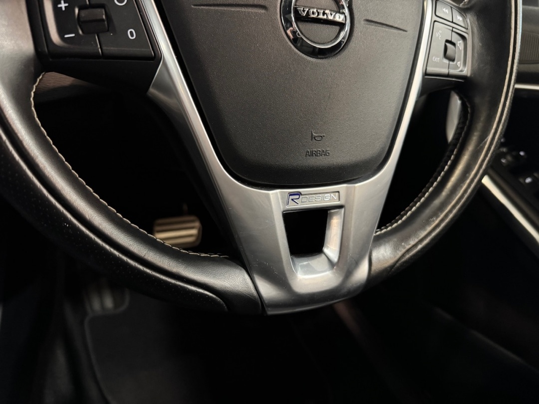 Used Volvo V40 2019 for sale - 78134037: Photo 36