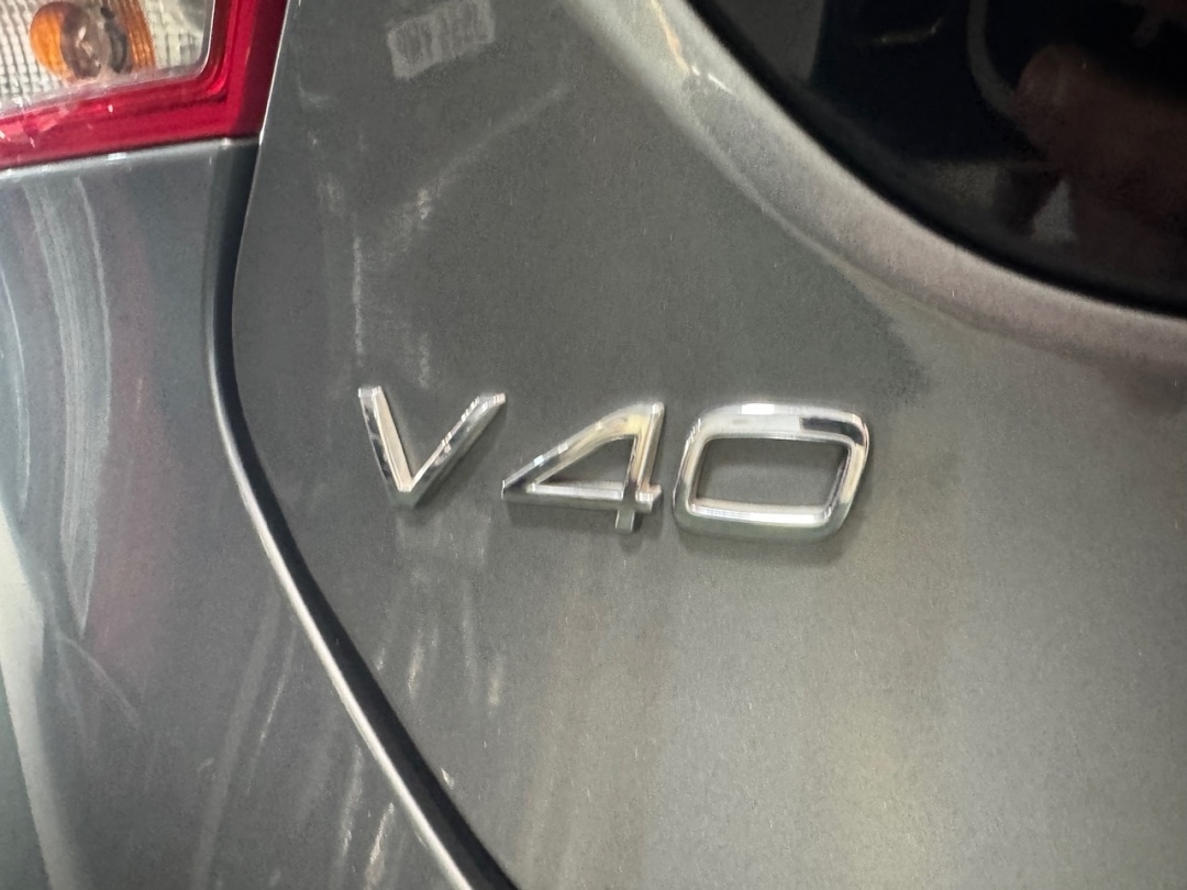 Used Volvo V40 2019 for sale - 78134037: Photo 8