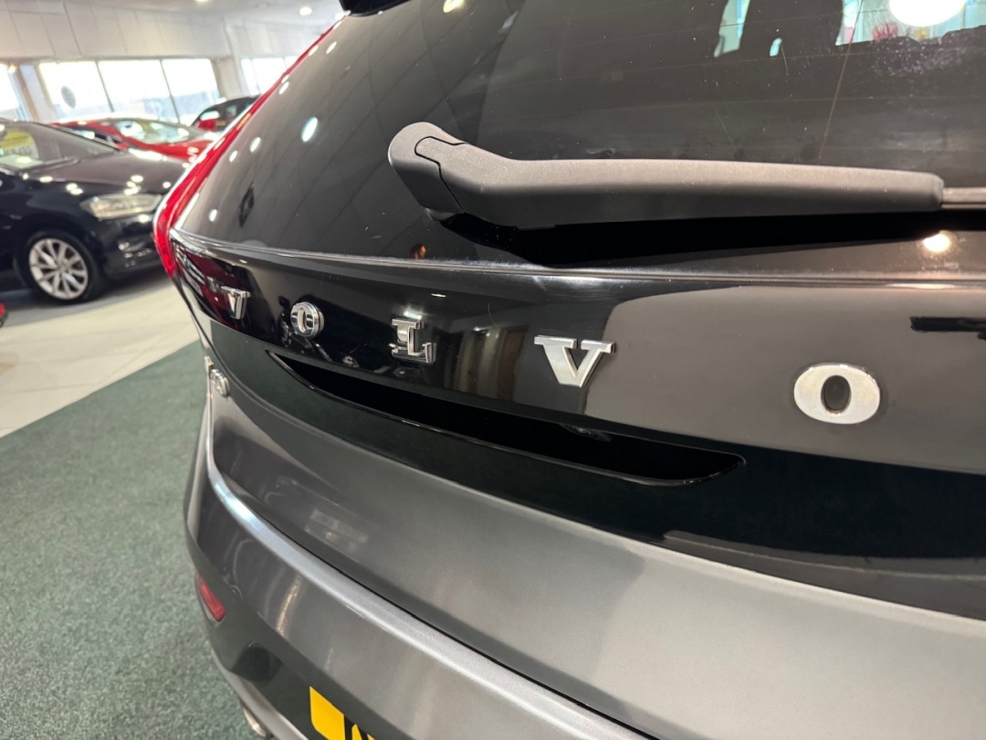 Used Volvo V40 2019 for sale - 78134037: Photo 9