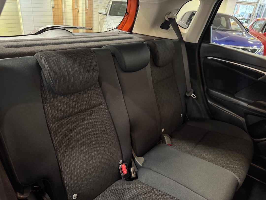 Used Honda Jazz 2015 for sale - 77200670: Photo 31