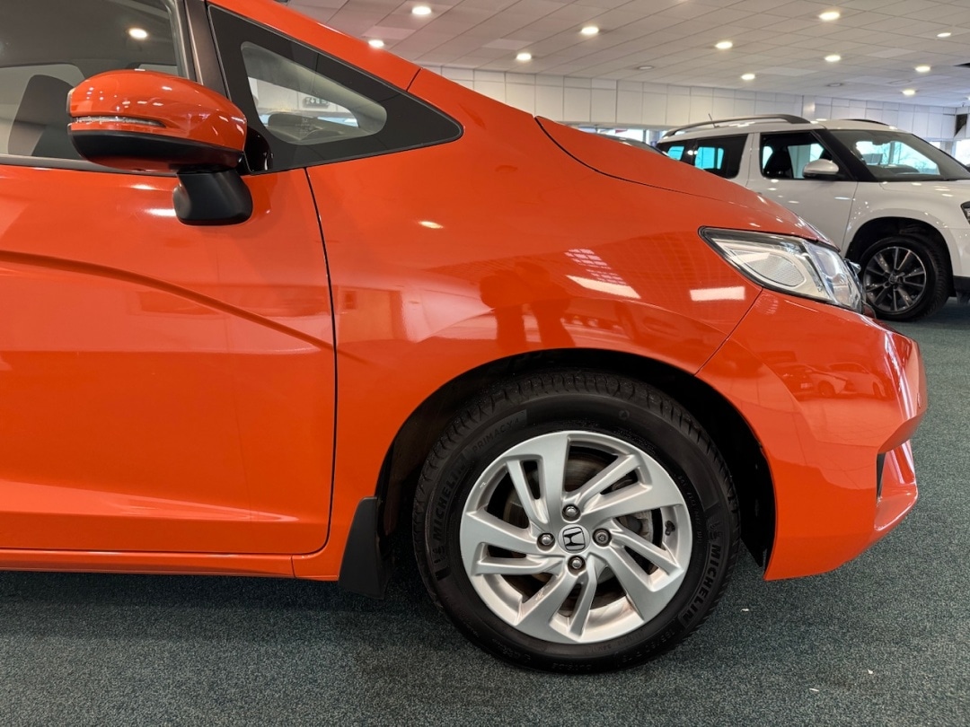 Used Honda Jazz 2015 for sale - 77200670: Photo 9