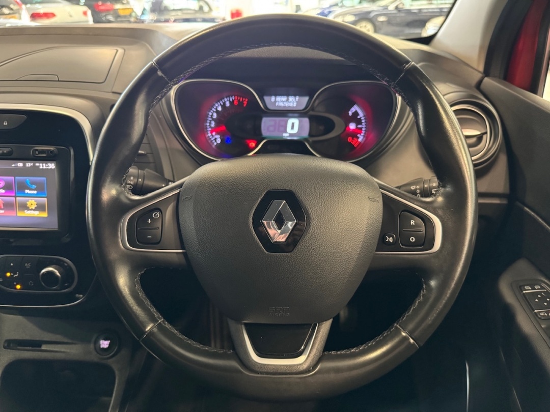 Used Renault Captur 2018 for sale - 76438743: Photo 12