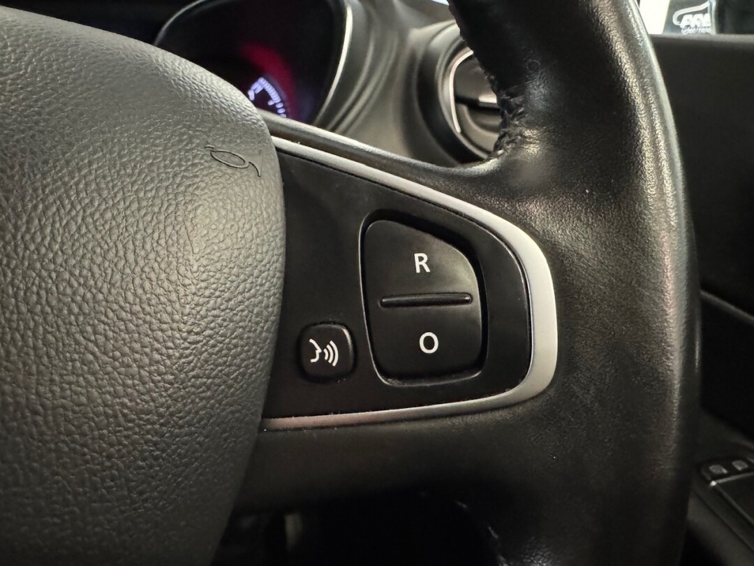 Used Renault Captur 2018 for sale - 76438743: Photo 15