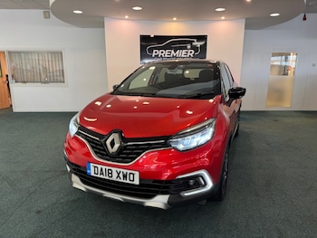 Used Renault Captur 2018 for sale - 76438743: Photo