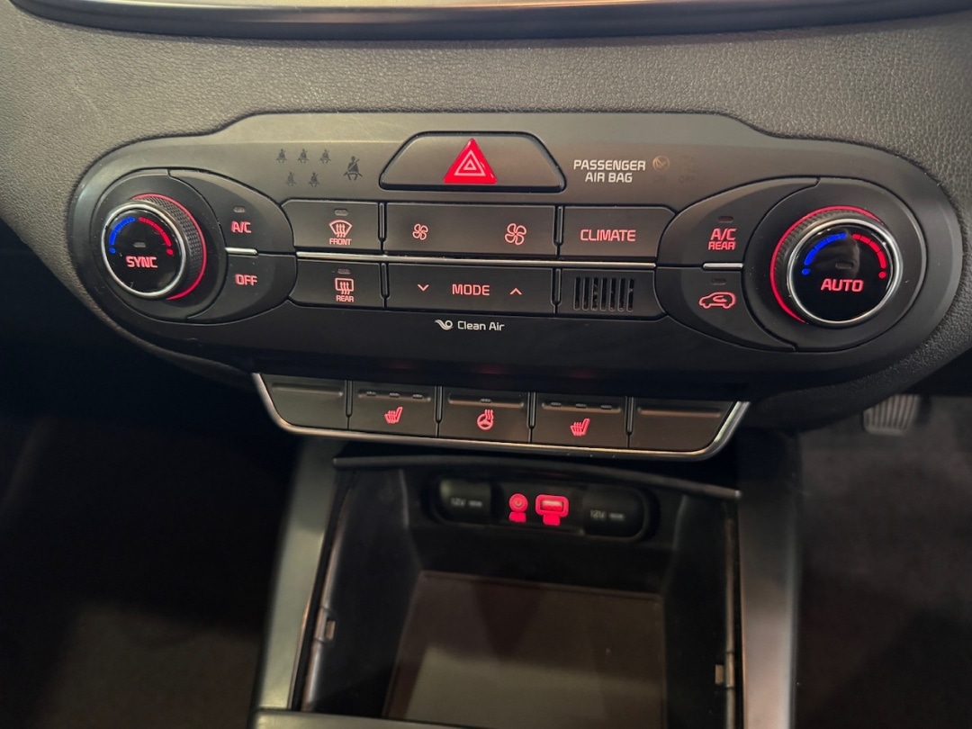 Used Kia Sorento 2017 for sale - 78105771: Photo 21