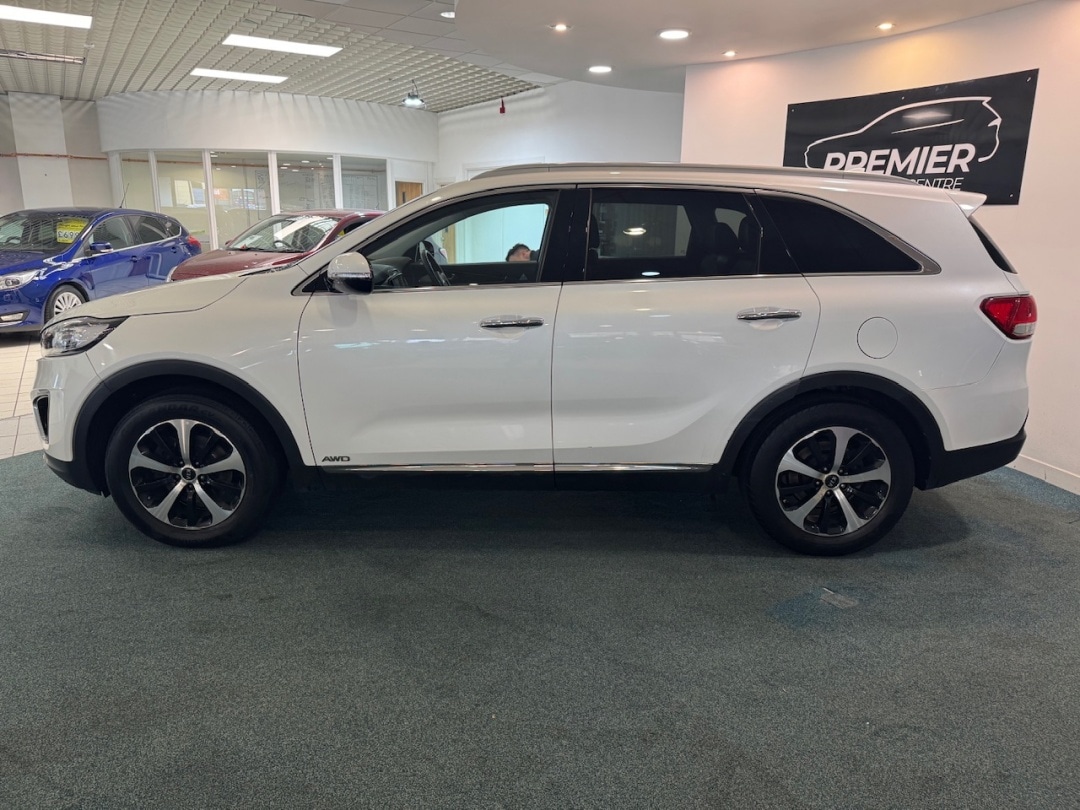 Used Kia Sorento 2017 for sale - 78105771: Photo 3