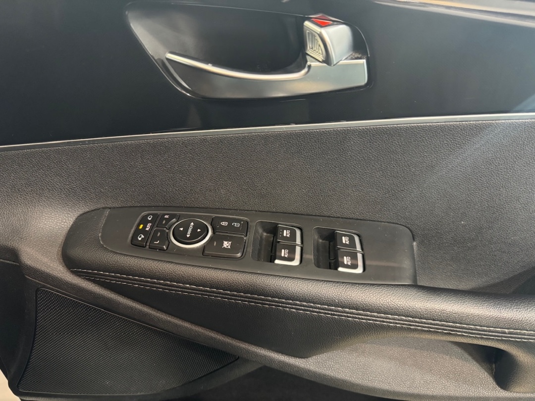 Used Kia Sorento 2017 for sale - 78105771: Photo 36