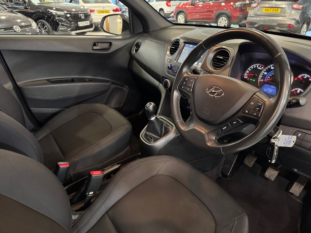 Used Hyundai i10 2018 for sale - 77301587: Photo 18