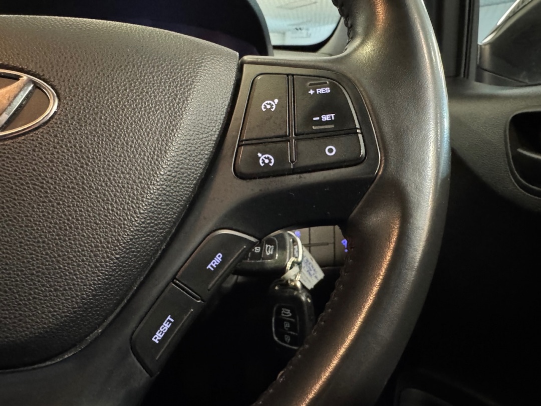 Used Hyundai i10 2018 for sale - 77301587: Photo 21