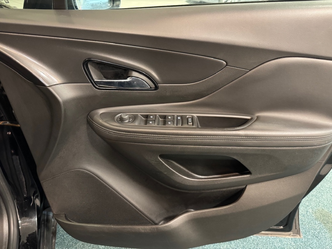 Used Vauxhall Mokka X 2017 for sale - 77236012: Photo 31