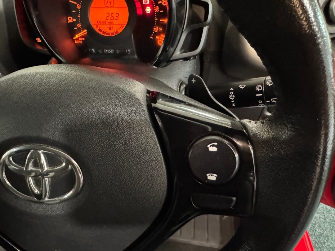 Used Toyota AYGO 2015 for sale - 77159158: Photo 24