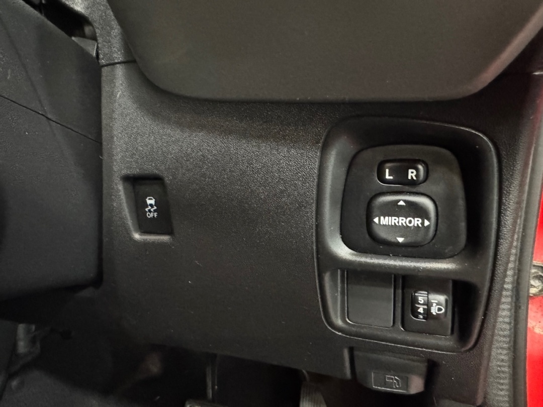 Used Toyota AYGO 2015 for sale - 77159158: Photo 28