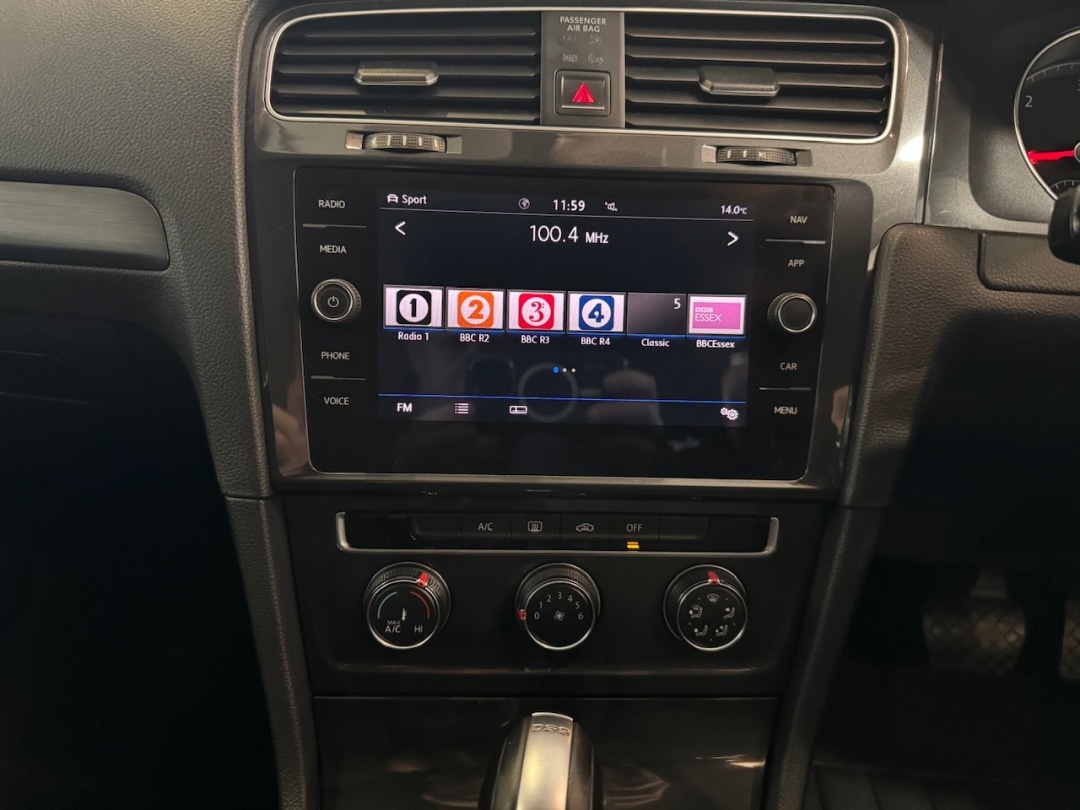 Used Volkswagen Golf 2018 for sale - 78043729: Photo 20