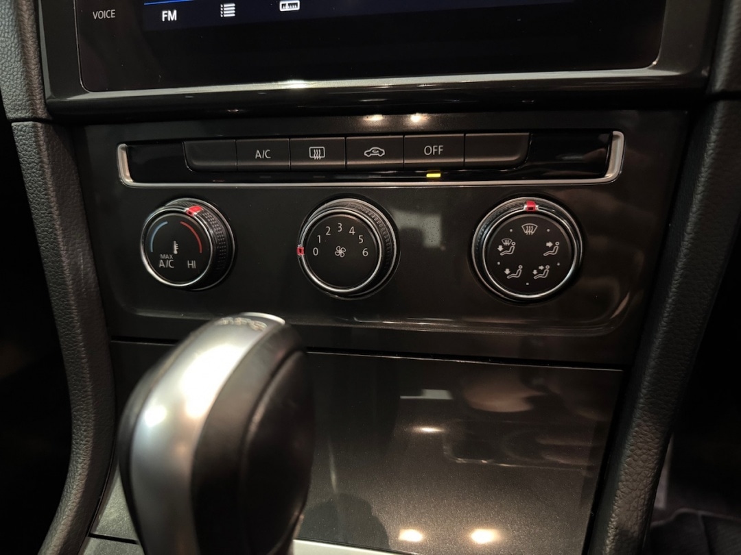 Used Volkswagen Golf 2018 for sale - 78043729: Photo 29