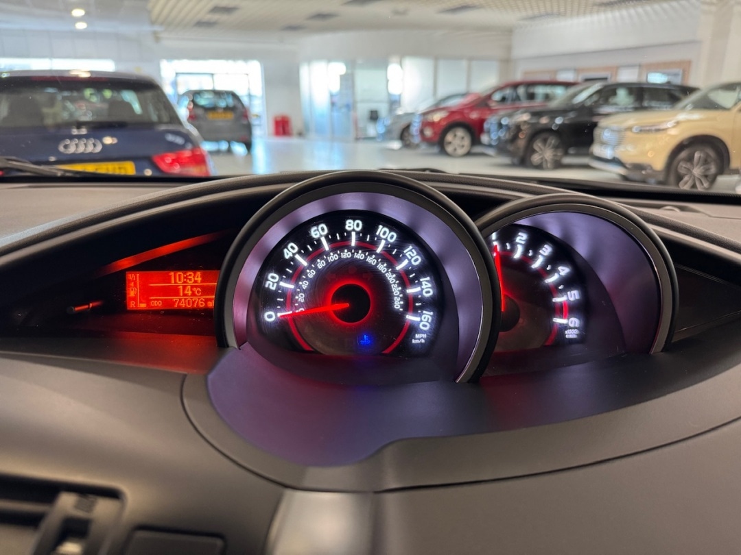 Used Toyota Verso for sale - 77023774: Photo 15