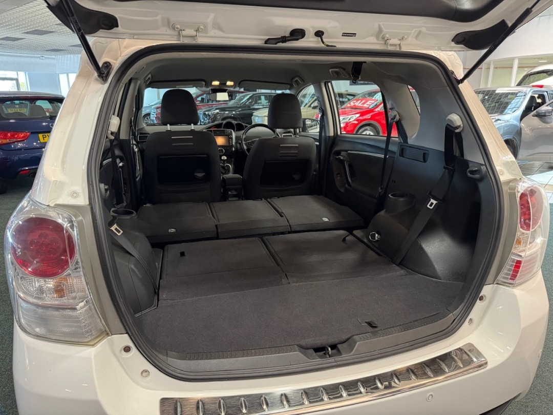 Used Toyota Verso for sale - 77023774: Photo 32